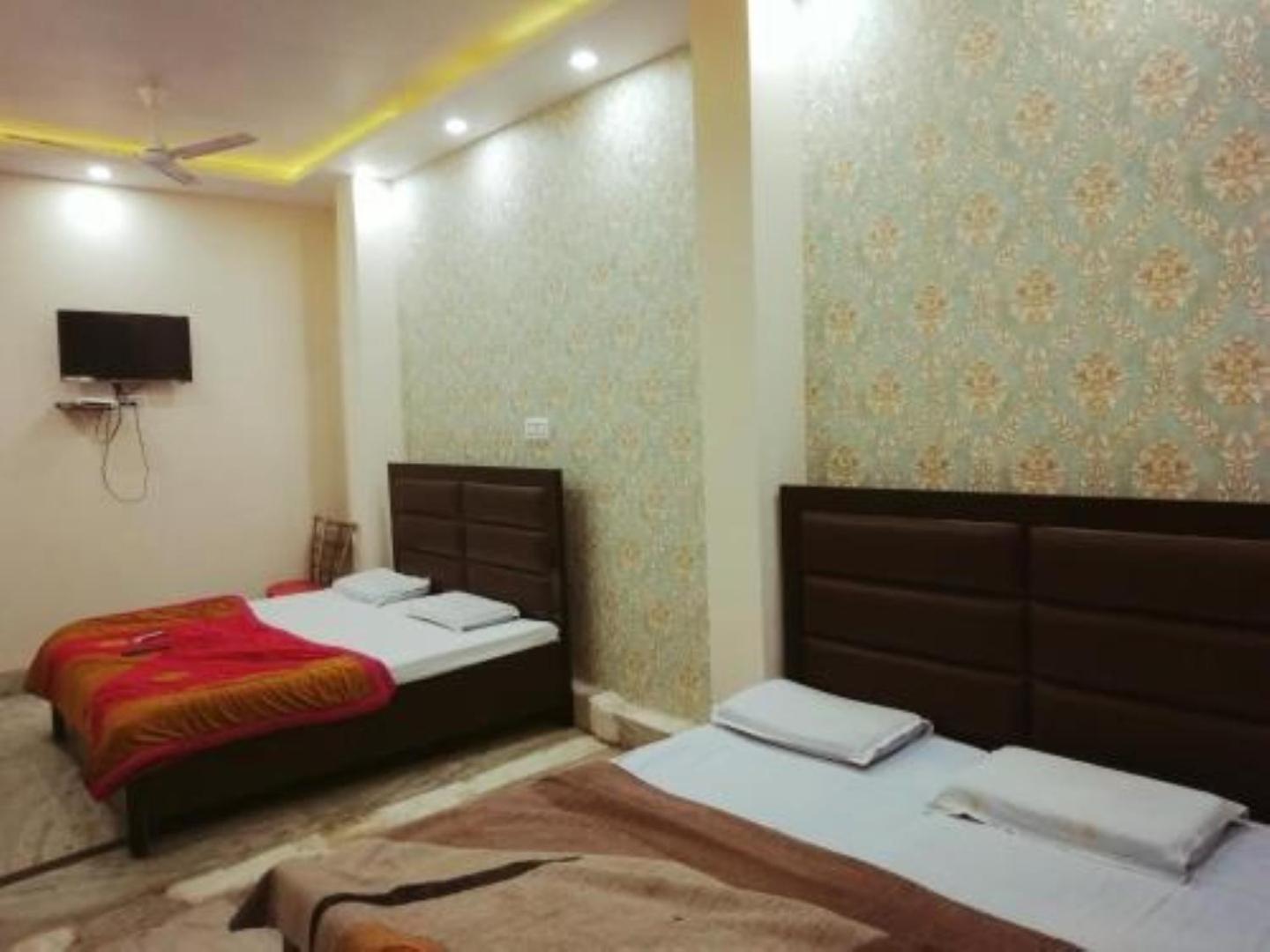 Abhiraj Guest House Mathura Esterno foto